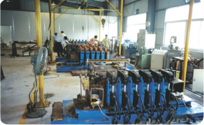 ZCN070S-（2000，9頭/3000，14頭）水發(fā)線棒多頭液壓成型熱壓機(jī)